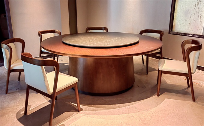 新中（zhōng）式實木電動（dòng）餐桌