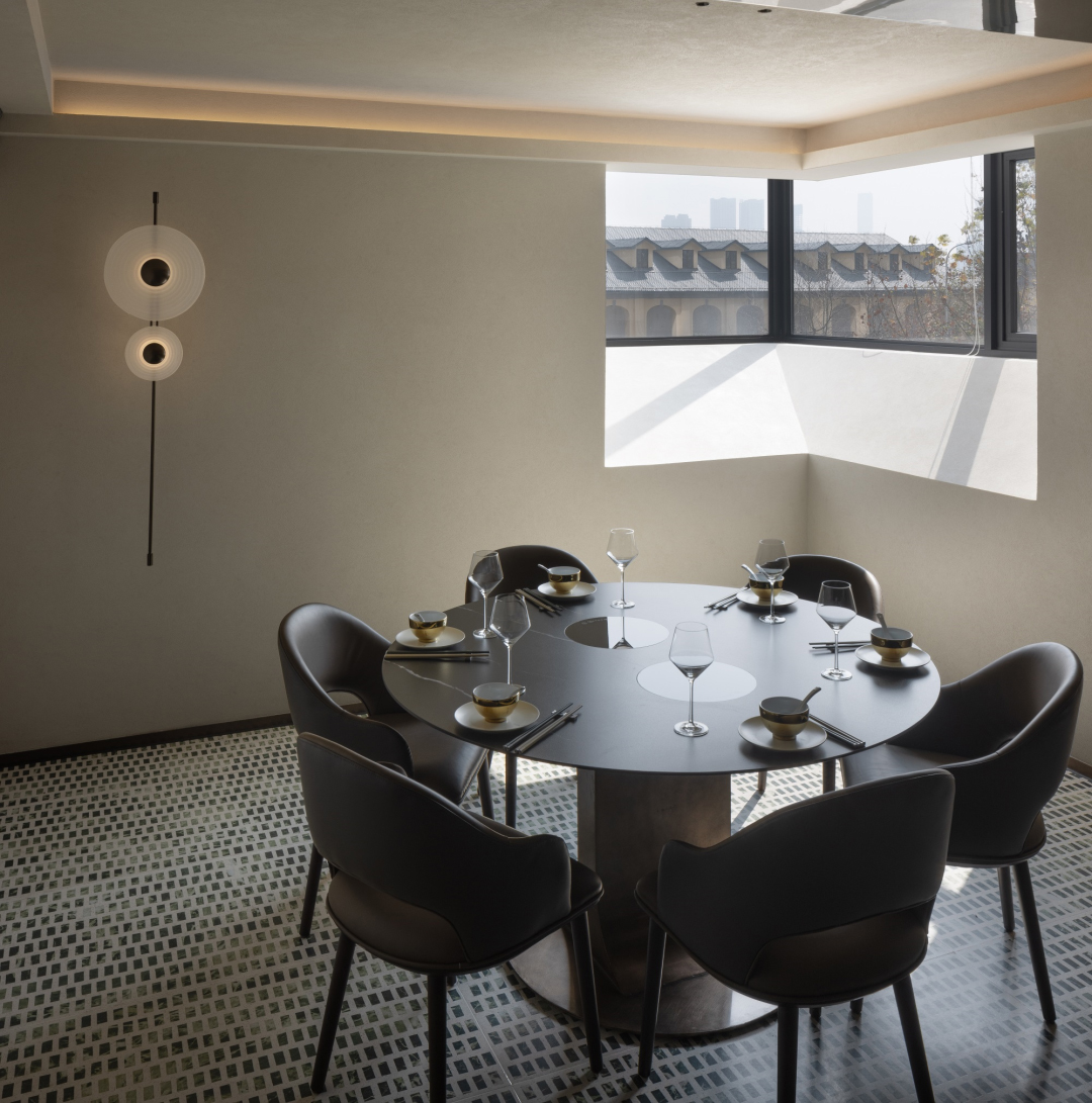 岩板圓形火鍋餐桌