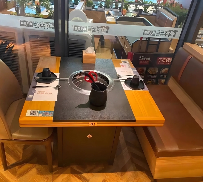 下排煙（yān）炭火烤肉桌