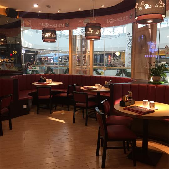 萬（wàn）歲壽司料理餐桌餐椅定做（zuò）實拍（pāi）圖