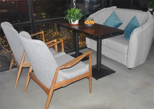 咖（kā）啡廳餐廳（tīng）沙發（fā）