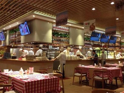 西貝蓧麵村餐廳餐桌椅（yǐ）