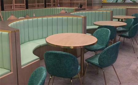 西（xī）餐廳桌椅