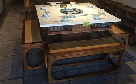 大理石無煙火鍋（guō）桌