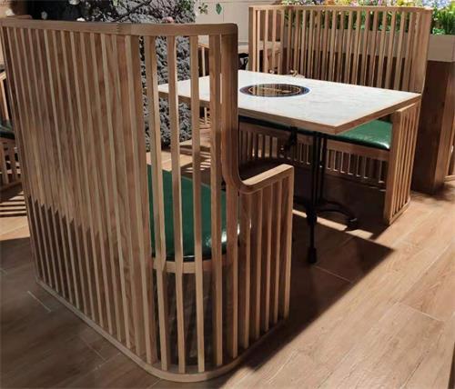 椰子雞火鍋（guō）卡座