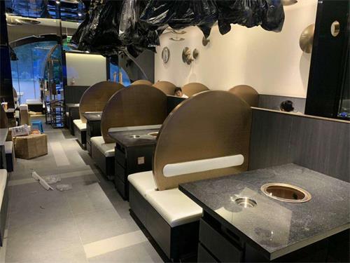 北（běi）京萬穗屋羊蠍子火鍋無煙（yān）火（huǒ）鍋桌