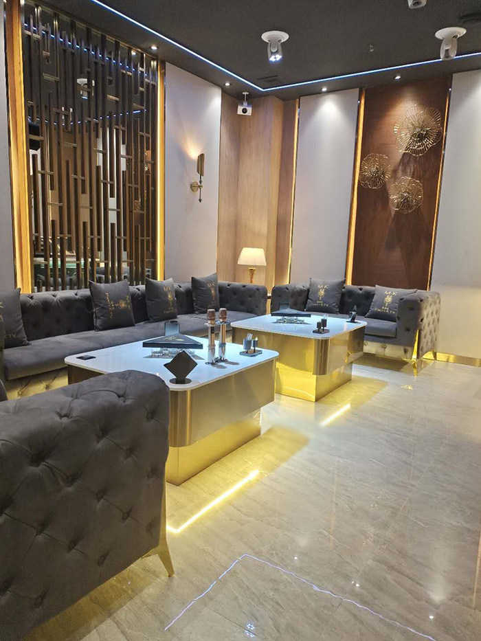 ktv包房不鏽鋼茶幾(jǐ)沙發 ktv包房不鏽鋼茶(chá)幾沙(shā)發