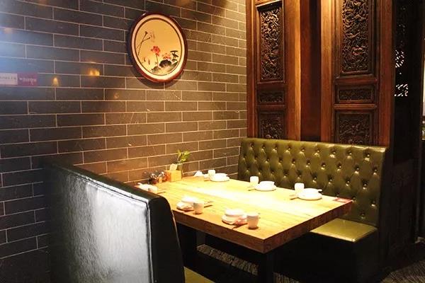 尕仔尕羊西北燒烤（kǎo）店桌椅