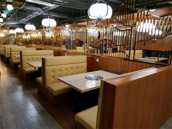 金玉滿堂茶餐廳桌（zhuō）椅