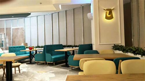 豪客來西（xī）餐廳桌椅