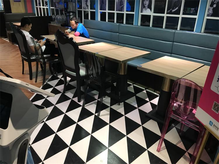 塘潮時尚融合菜係餐廳桌椅