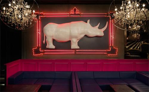 音樂酒(jiǔ)吧沙發