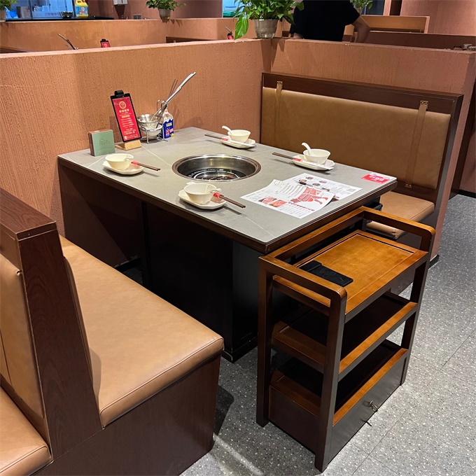 牛肉（ròu）火（huǒ）鍋店下沉式（shì）岩板電磁爐（lú）火鍋桌