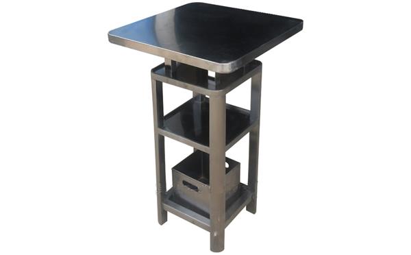 不鏽鋼高檔酒吧桌_慢搖吧台（tái）桌（zhuō）高腳酒吧散台酒吧（ba）桌子