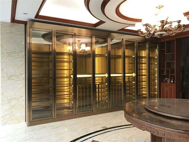 不鏽鋼恒溫酒櫃廠家_酒店不鏽鋼酒窖（jiào）