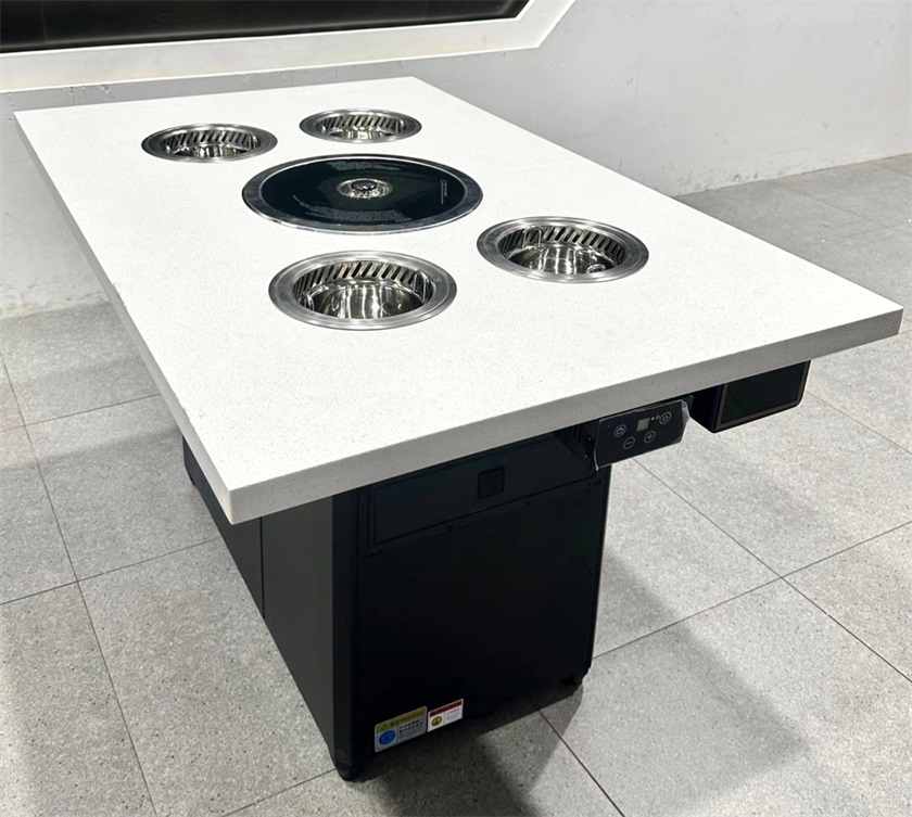 自助火鍋烤肉餐廳一人一鍋（guō）無（wú）煙淨（jìng）化（huà）火（huǒ）鍋（guō）烤（kǎo）肉一（yī）體桌