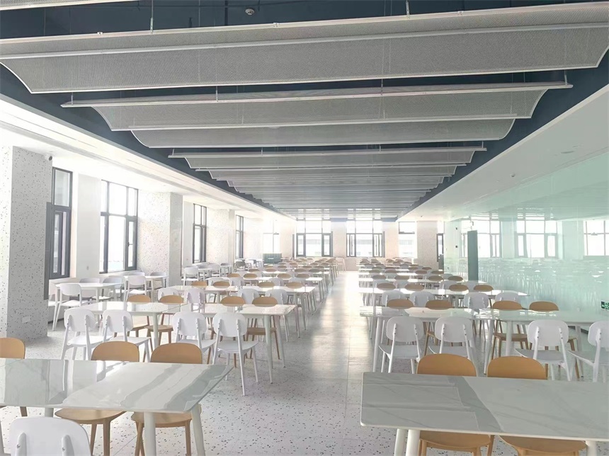 企業員（yuán）工餐廳高檔食堂桌椅