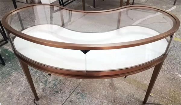 高端不鏽鋼（gāng）珠寶展櫃_弧形不鏽鋼玻璃展示櫃