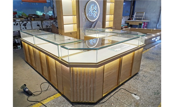 不鏽（xiù）鋼翡翠玉石珠寶櫃台_珠寶翡翠高檔玻璃展櫃