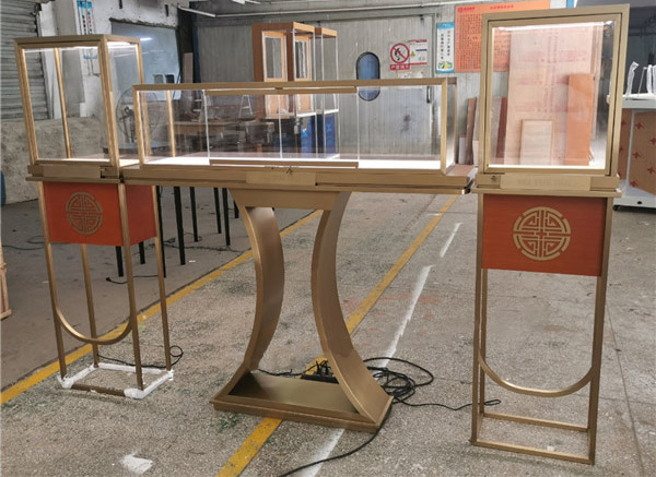 黃金飾品櫃台展示櫃_翡翠玉石不鏽鋼玻（bō）璃展櫃