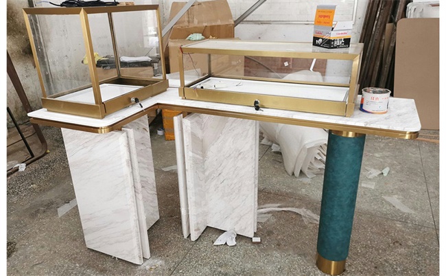 翡翠玉器專櫃（guì）櫃台（tái）_高端（duān）珠寶展示櫃