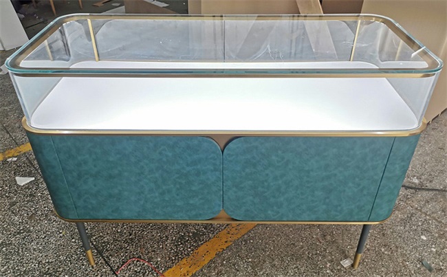 翡（fěi）翠珠寶展櫃_玉石珠寶展示櫃台