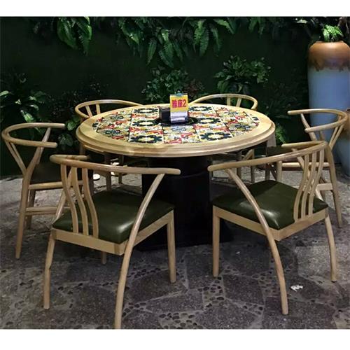 主題餐廳桌椅實木時（shí）尚花紋湘菜館餐（cān）桌椅