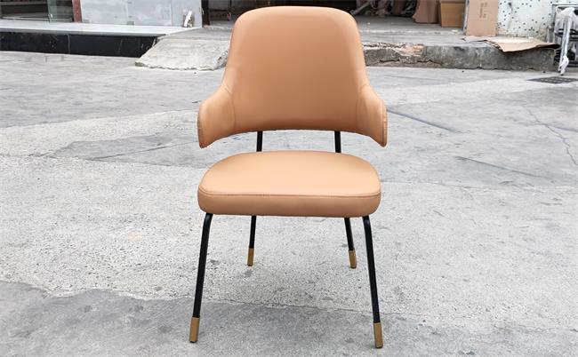 火鍋店椅（yǐ）子