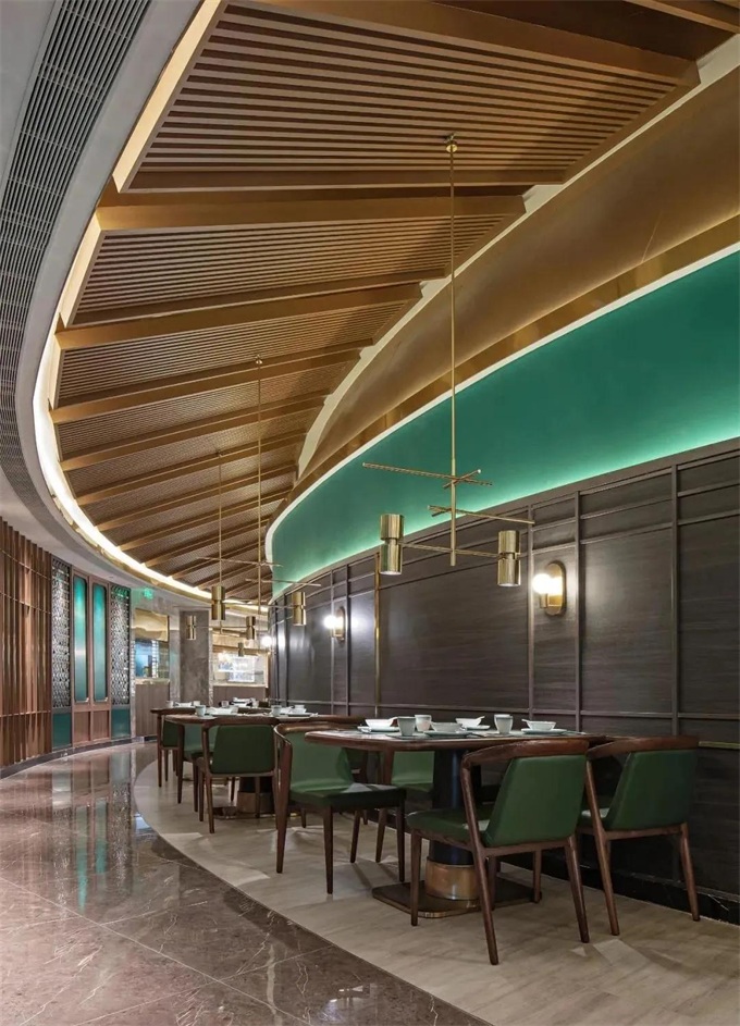 木棉餐（cān）廳輕奢實木靠背椅