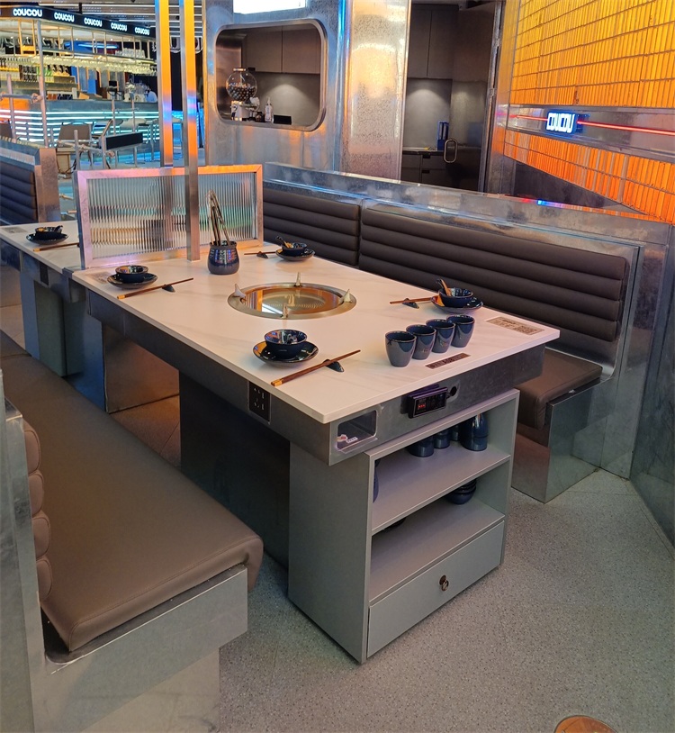 湊湊火鍋·YCC!廣州天宜店火鍋桌椅