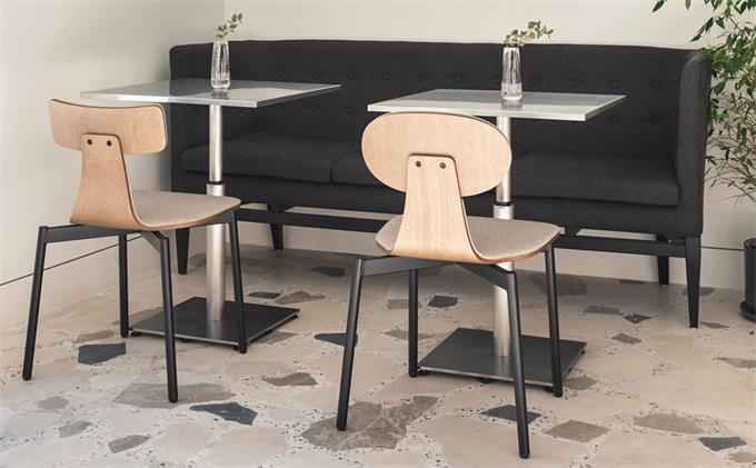 咖啡廳（tīng）桌椅