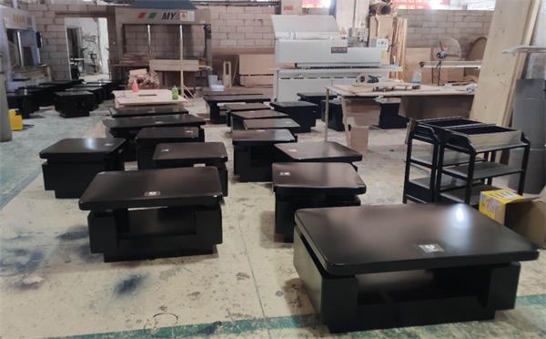 酒吧茶幾（jǐ）