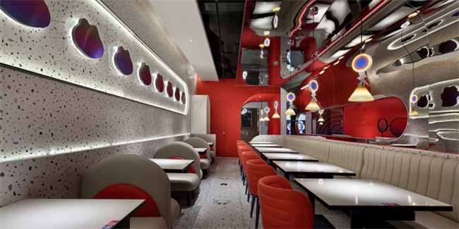 深圳蛙（wā）來噠炭燒牛蛙餐廳家具定做