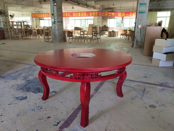 譚鴨血(xuè)老(lǎo)火鍋圓桌