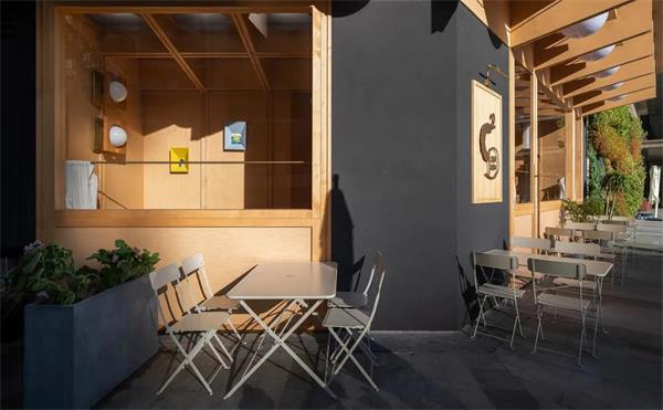 餐廳桌椅（yǐ）