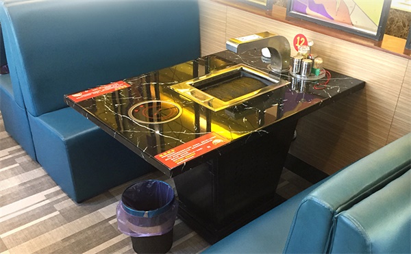 韓式無煙烤（kǎo）肉（ròu）桌椅