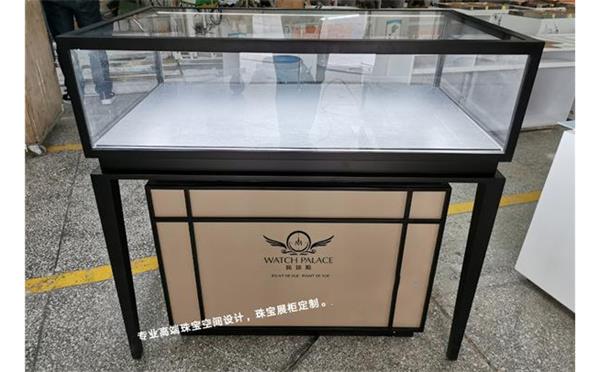 珠寶展(zhǎn)示櫃