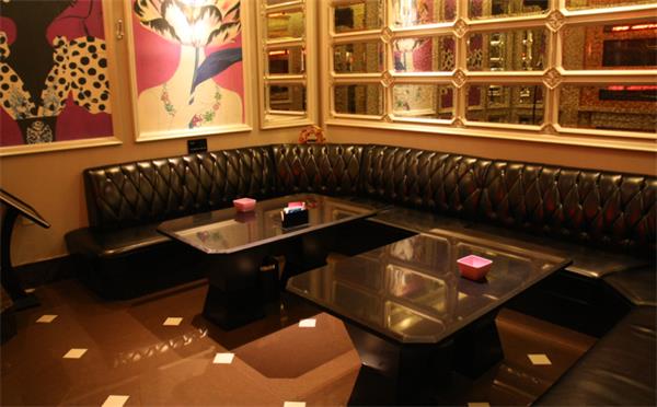 ktv沙（shā）發茶幾家具