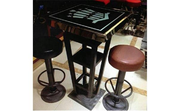 酒吧桌（zhuō）椅