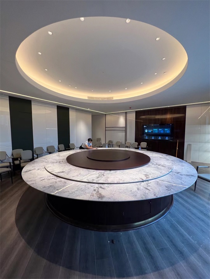 會所（suǒ）25人電動餐桌（zhuō）