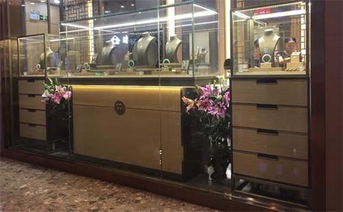 珠寶（bǎo）玉器櫃（guì）台展示櫃