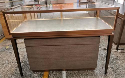 玻璃（lí）展示櫃