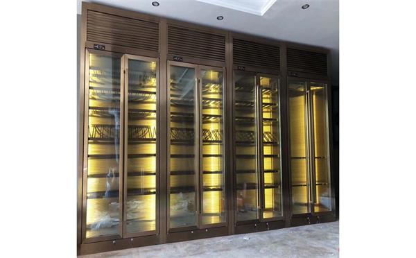 恒溫紅（hóng）酒櫃（guì）