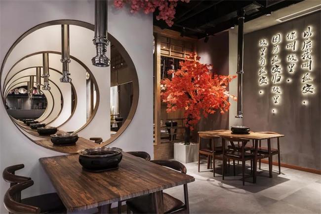 日式烤肉--故裏烤肉店桌椅