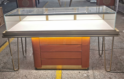 玻璃不鏽鋼翡翠（cuì）展示櫃