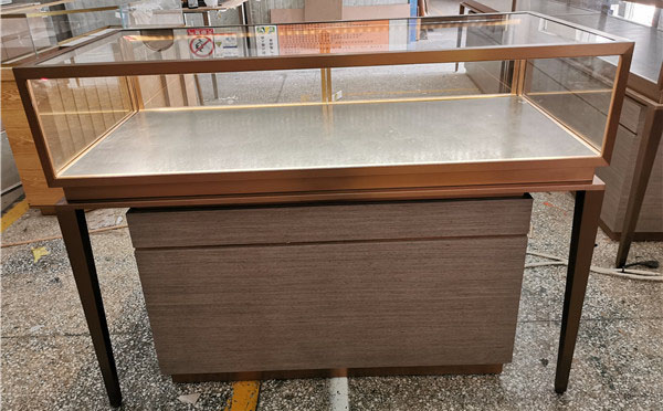 珠寶（bǎo）展示櫃