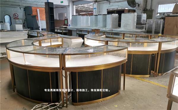 奢侈品弧形展示櫃