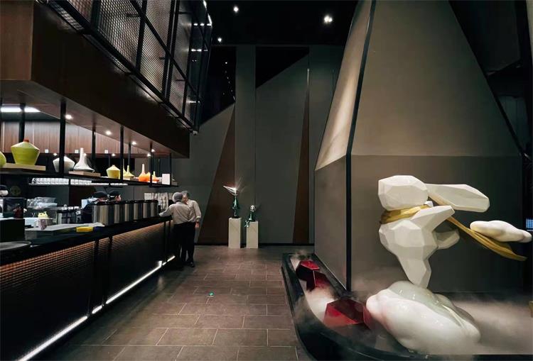 湊湊火鍋廣（guǎng）州琶洲保利廣場店自助餐台